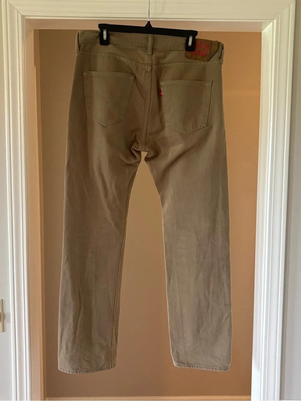 Levi's 501 Button-Fly Men's Straight Jeans in Khaki Brown